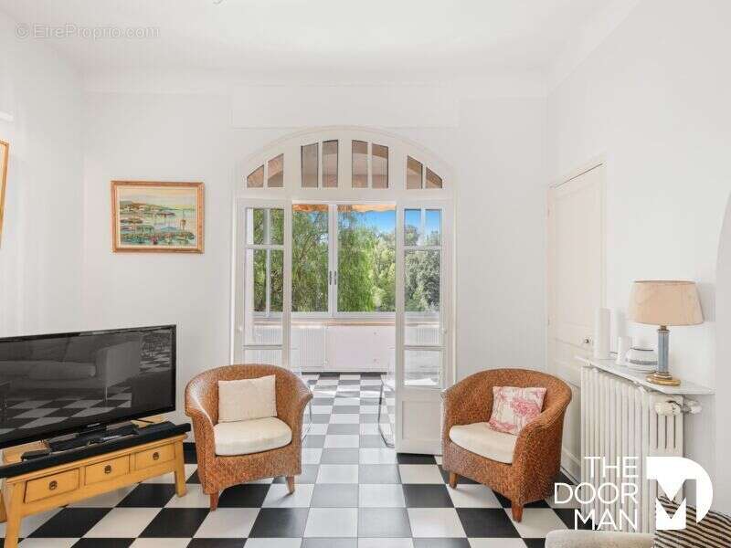 Maison à HYERES