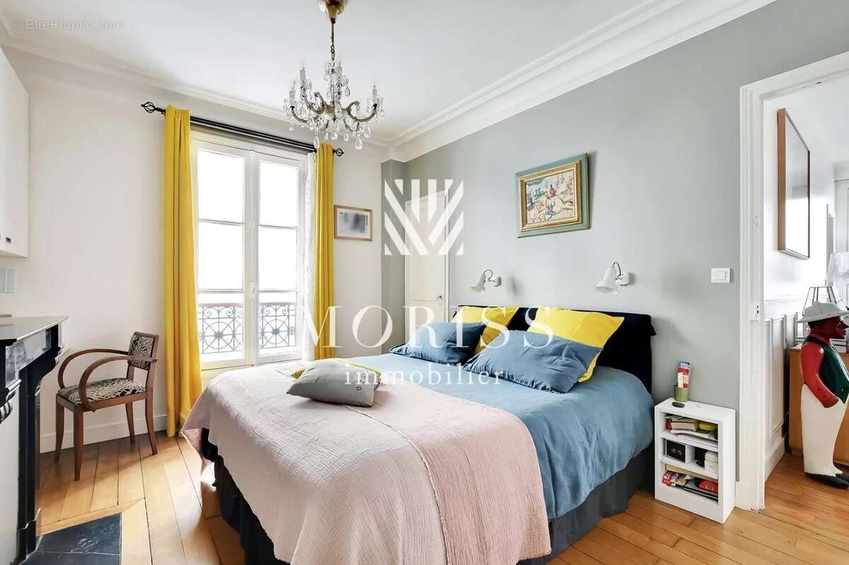 Appartement à PARIS-11E