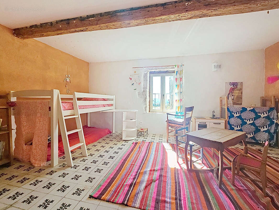 Maison à ROCHEFORT-DU-GARD