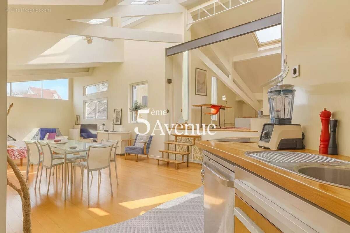 Appartement à FONTENAY-SOUS-BOIS