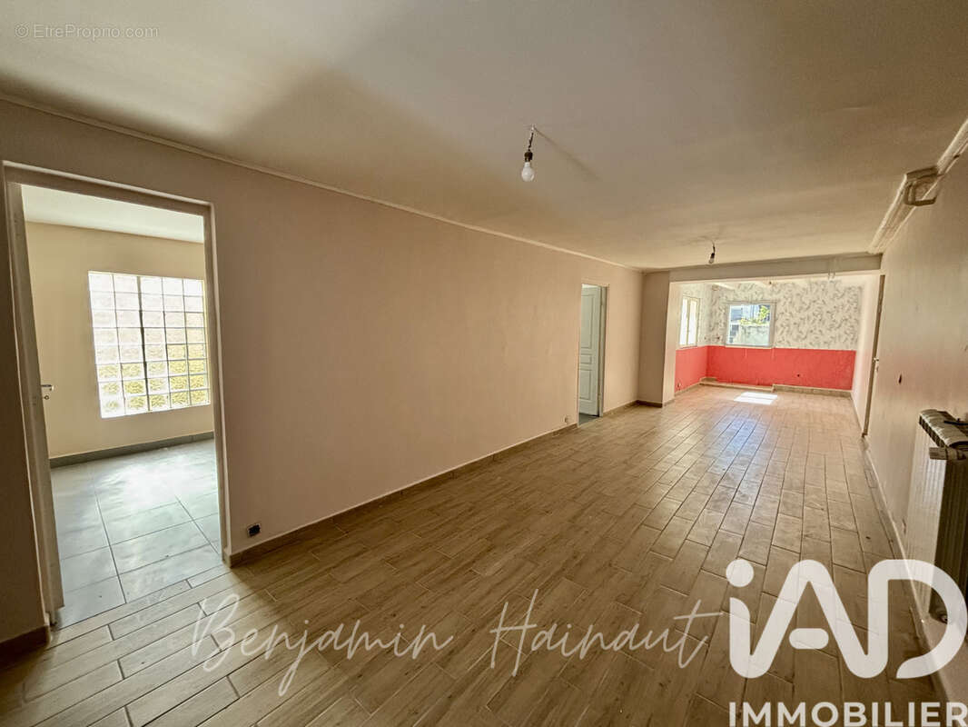 Photo 2 - Maison à COULOMMIERS