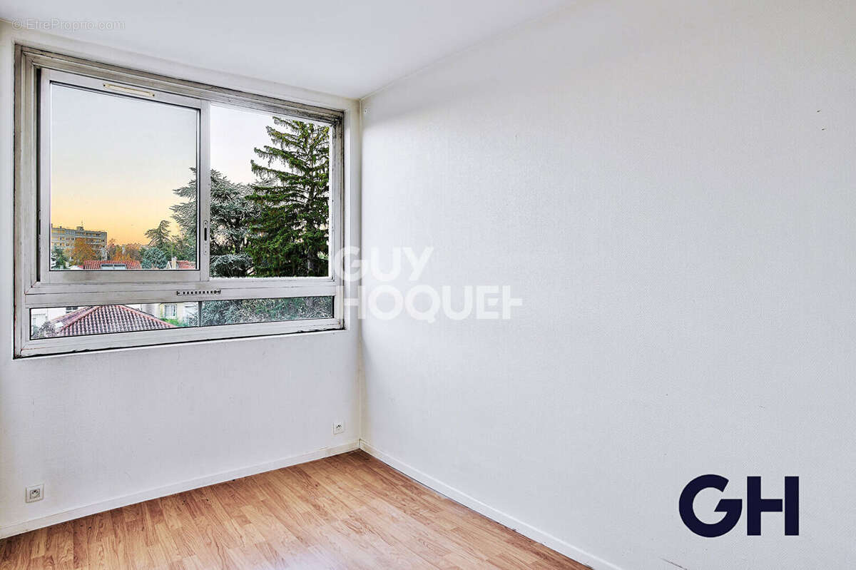 Appartement à SAINTE-FOY-LES-LYON