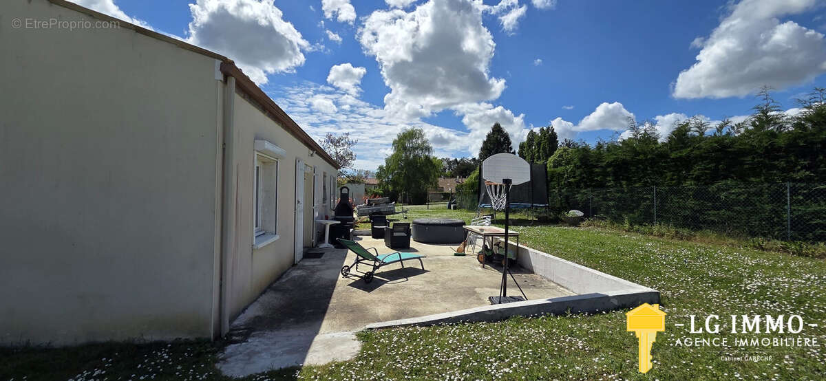 Maison à SAINT-ANDRE-DE-LIDON