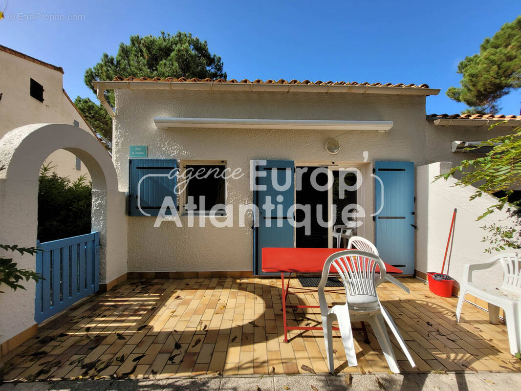 Maison à LES MATHES