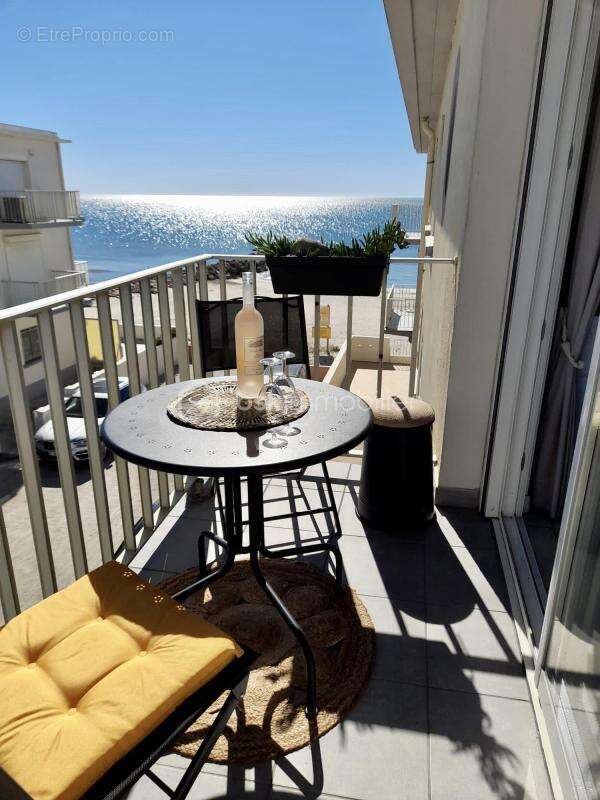 Palavas les flots appartement t3 renove vue mer dernier etage terrasse - photo 2
