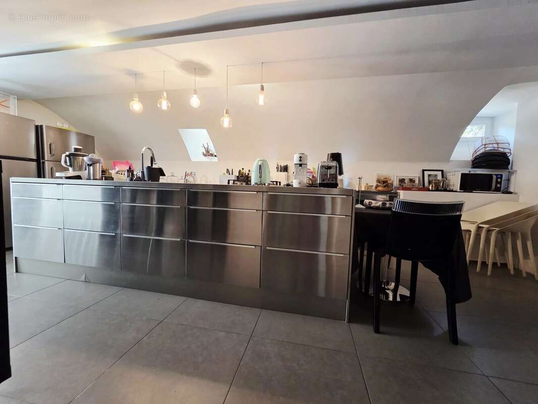 Appartement esprit maison T5/6 220m2 + jardin privatif dans vrai mas provencial renové - photo 13