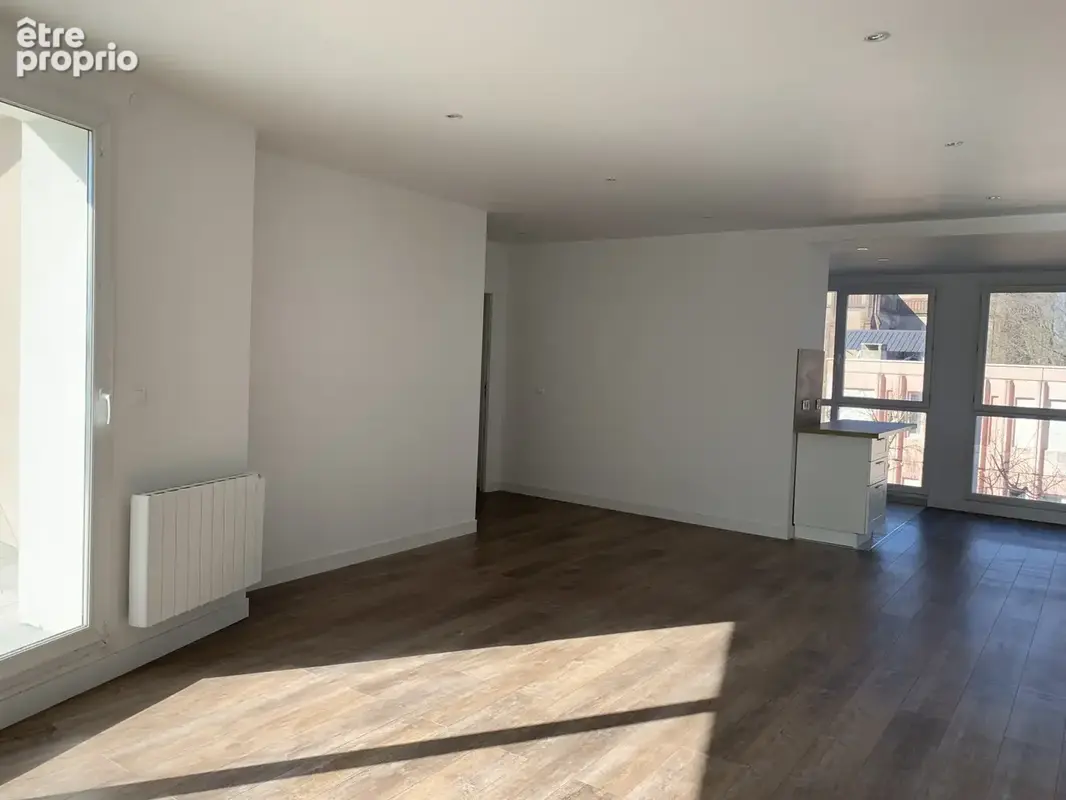 SARREGUEMINES F4 - 2 terrasses - parking intérieur - ascenseur - photo 8