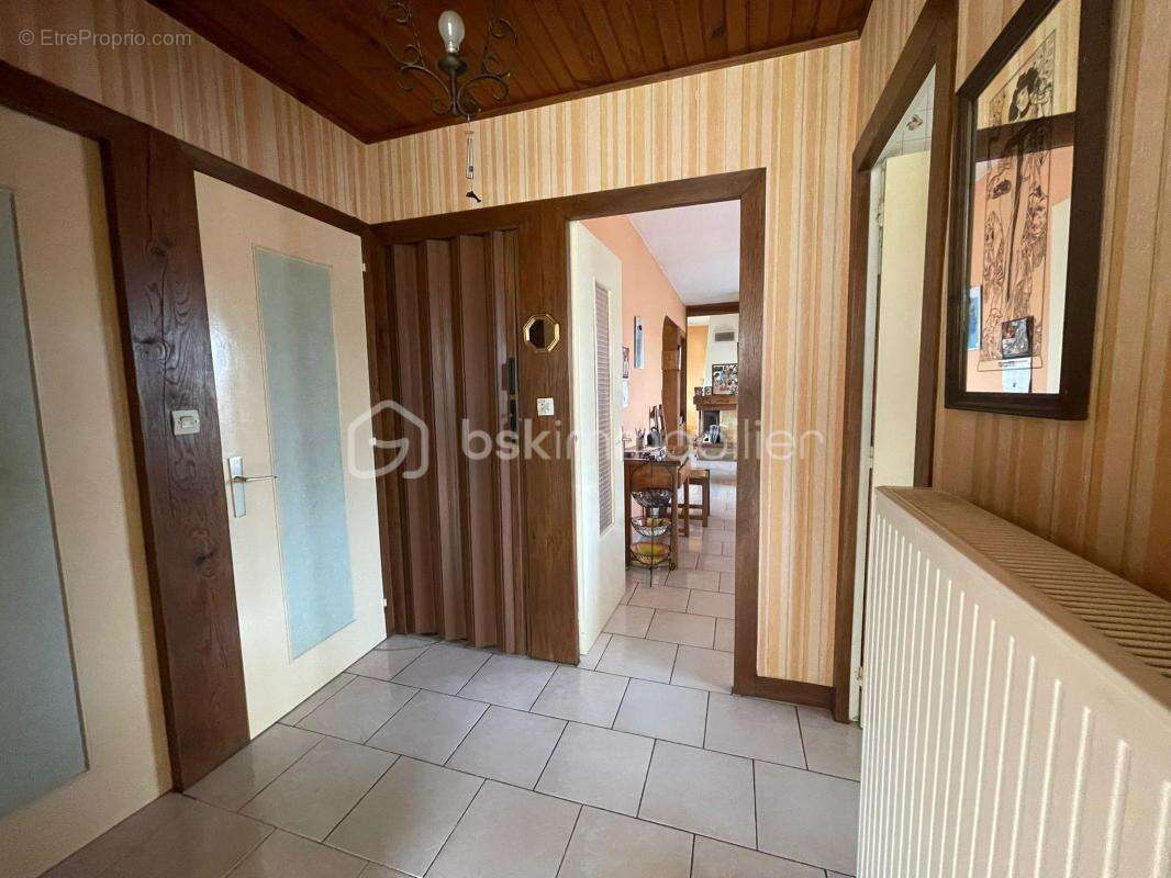 Maison à AULNOIS-SOUS-LAON