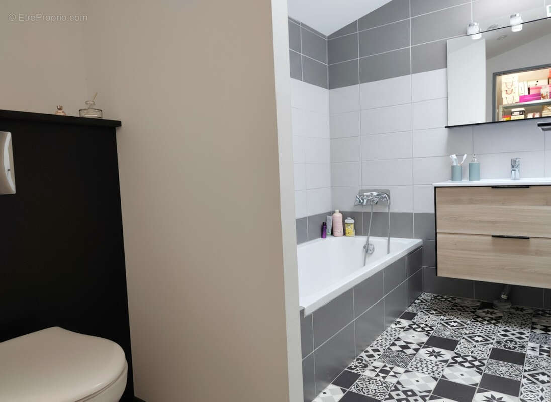 Maison à TALMONT-SAINT-HILAIRE