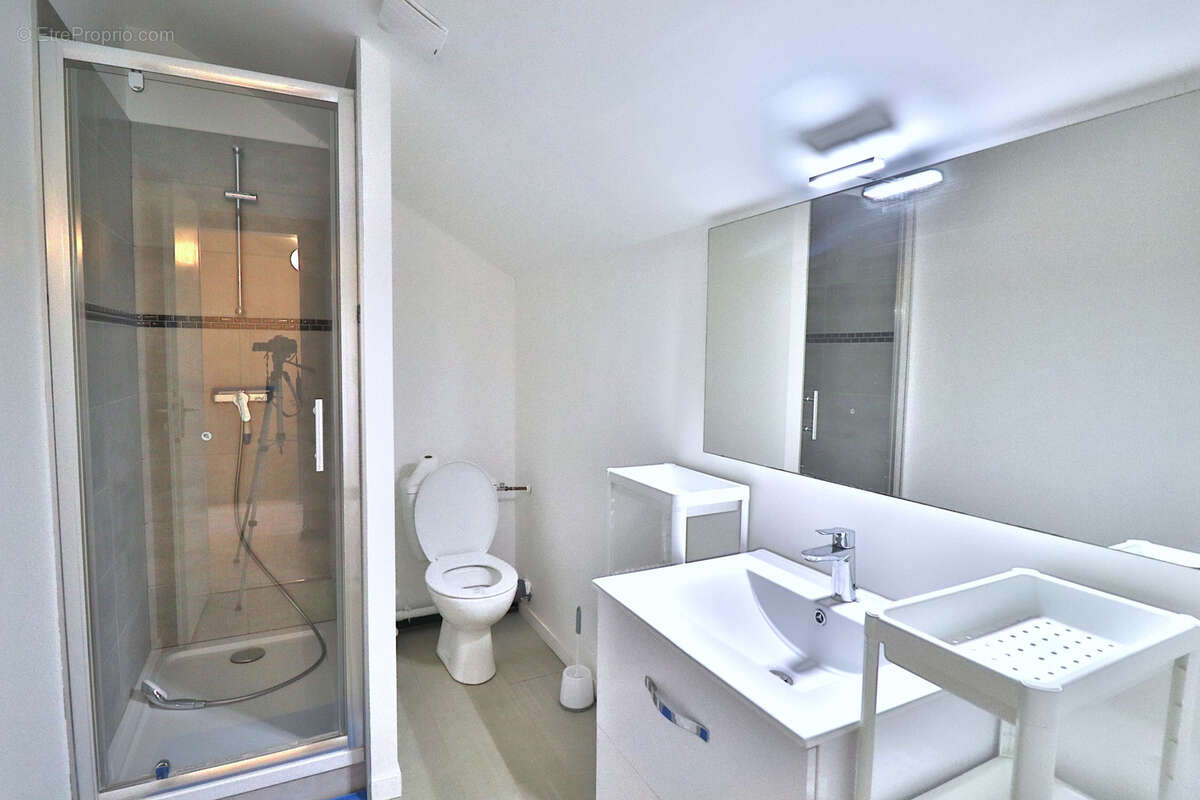 Appartement à SAINT-ANDRE-LES-VERGERS