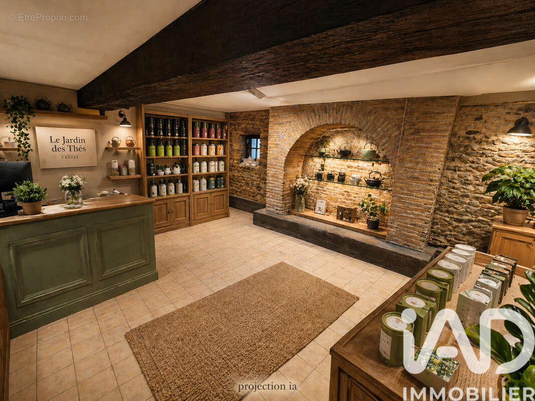 Photo 6 - Commerce à TROYES