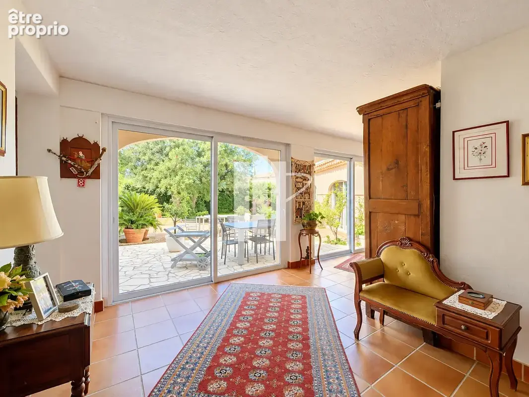 Exclusivité   valescure   villa provençale d’environ 200 m2 avec piscine - photo 6