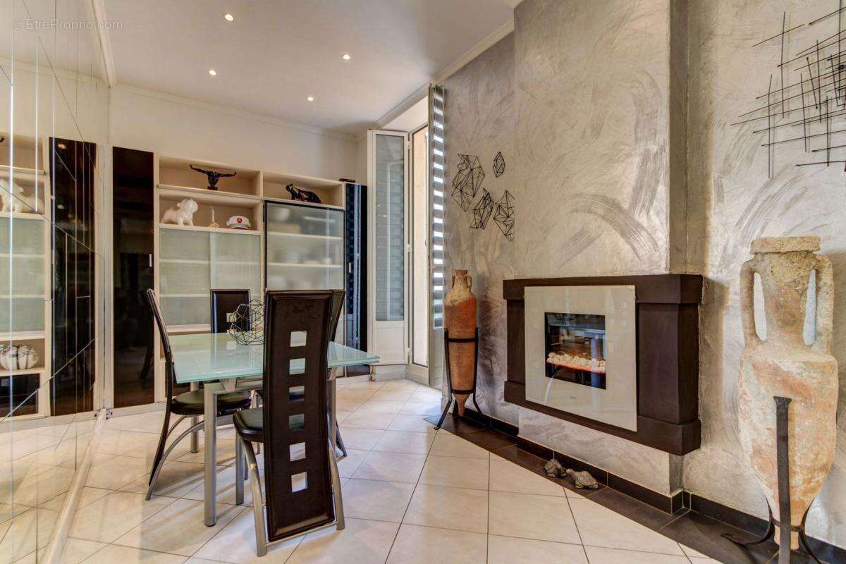 Appartement à VILLEFRANCHE-SUR-MER