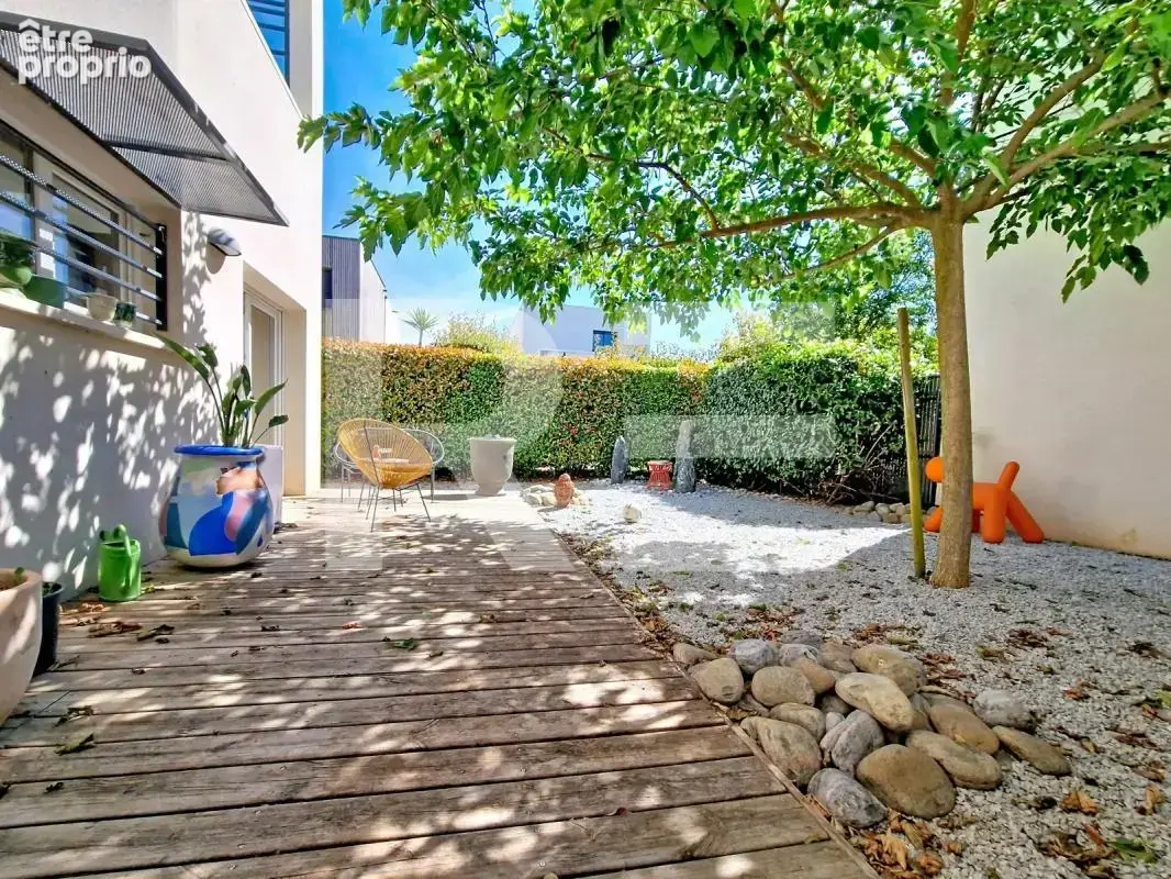 Photo Maison à Saint-Bres au prix de 395 000€