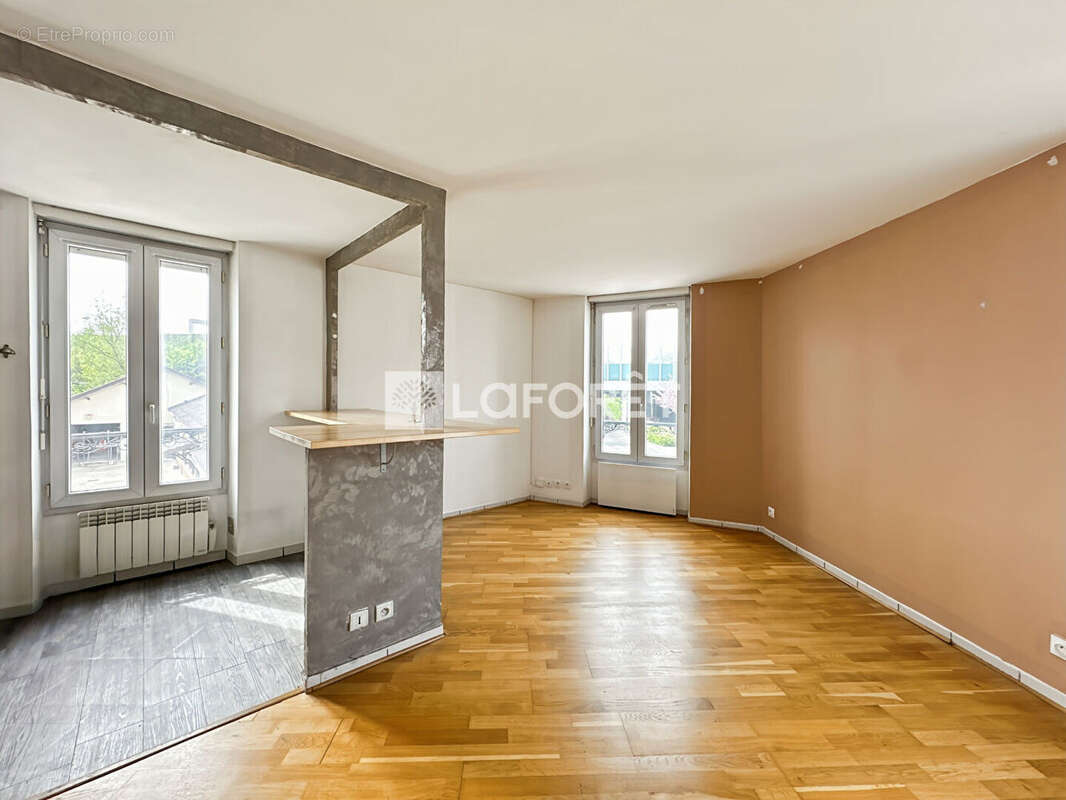 Appartement à MAISONS-ALFORT