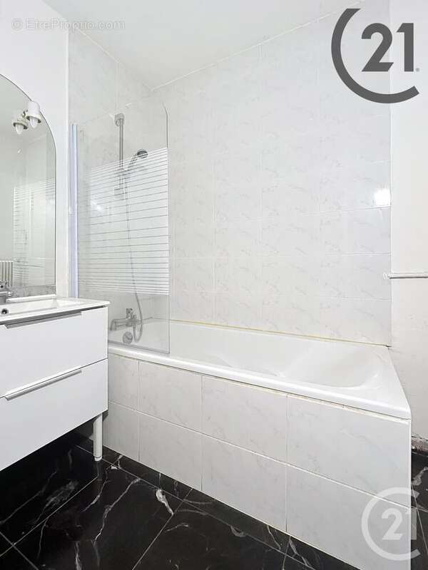 Appartement à FONTAINEBLEAU