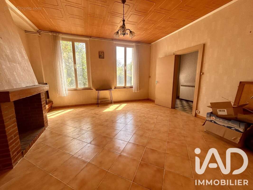 Photo 4 - Maison à ESTISSAC