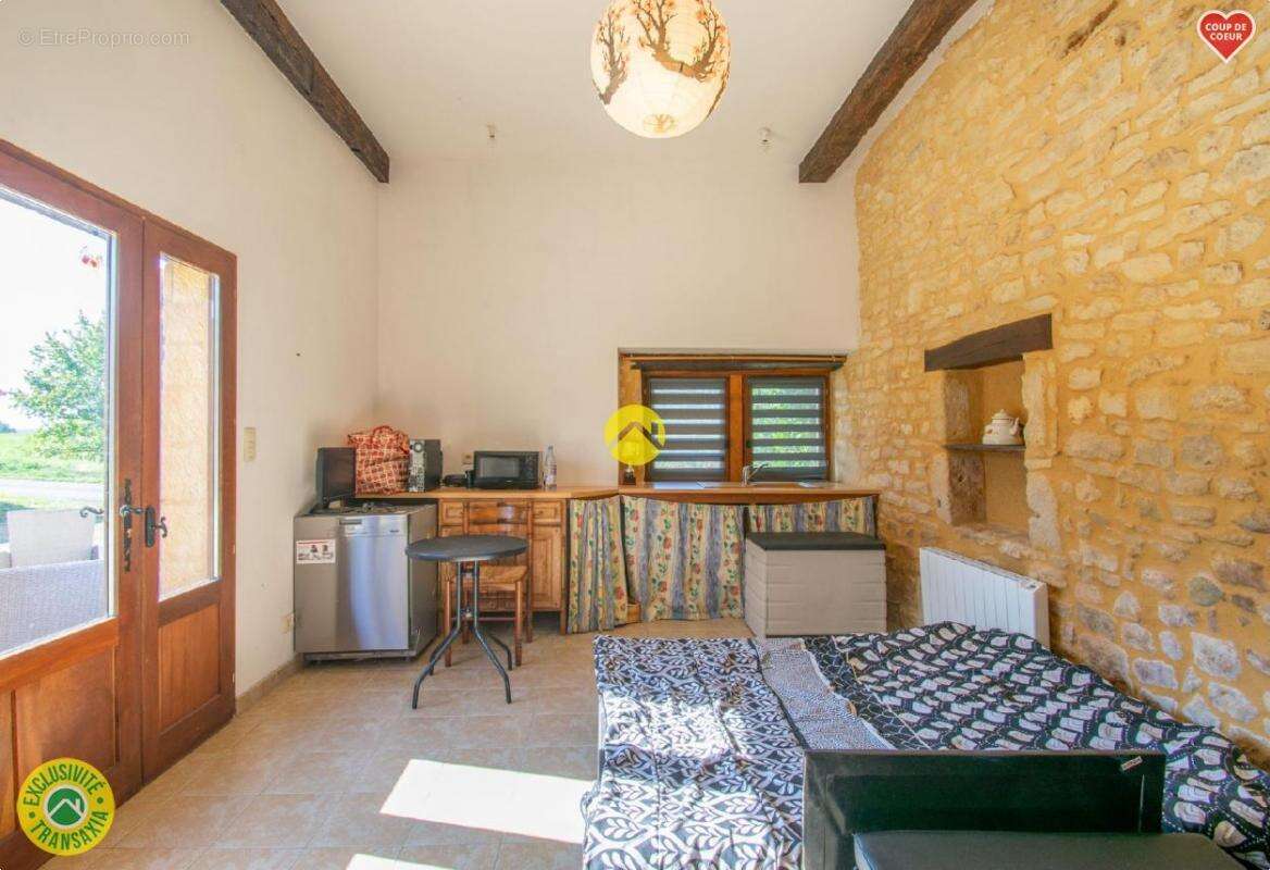 Maison à COUX-ET-BIGAROQUE