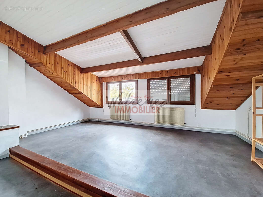 Maison à FRESNES-SUR-ESCAUT