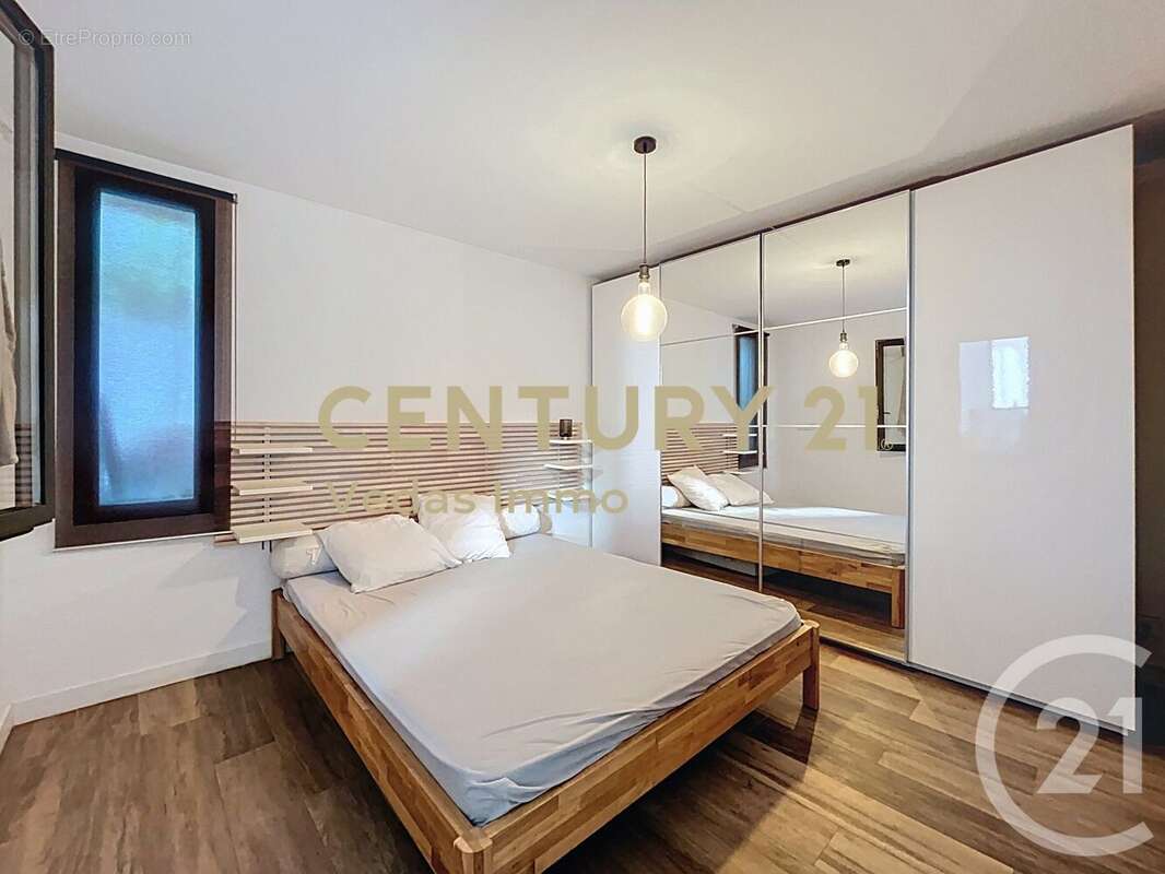 Maison à SAINT-JEAN-DE-VEDAS