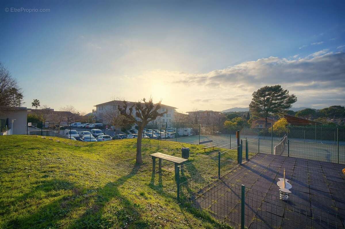 Appartement à LE CANNET