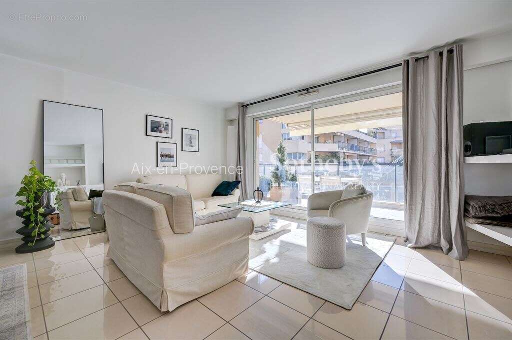 Appartement à AIX-EN-PROVENCE