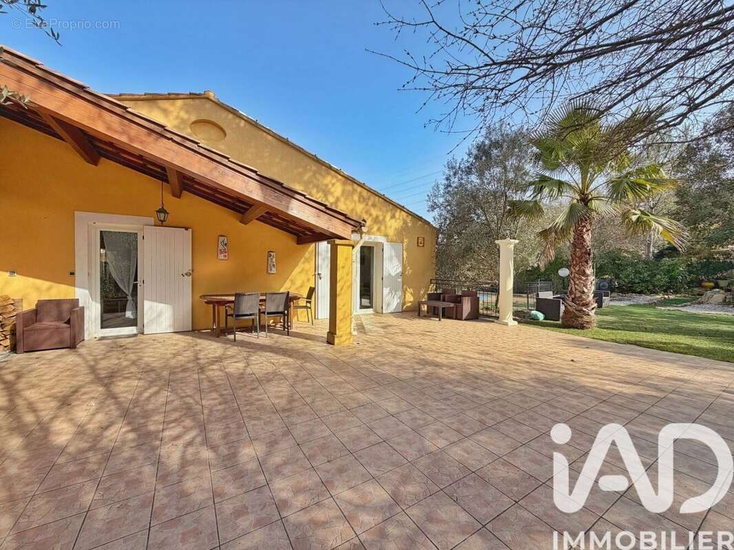 Photo 6 - Maison à ROCBARON