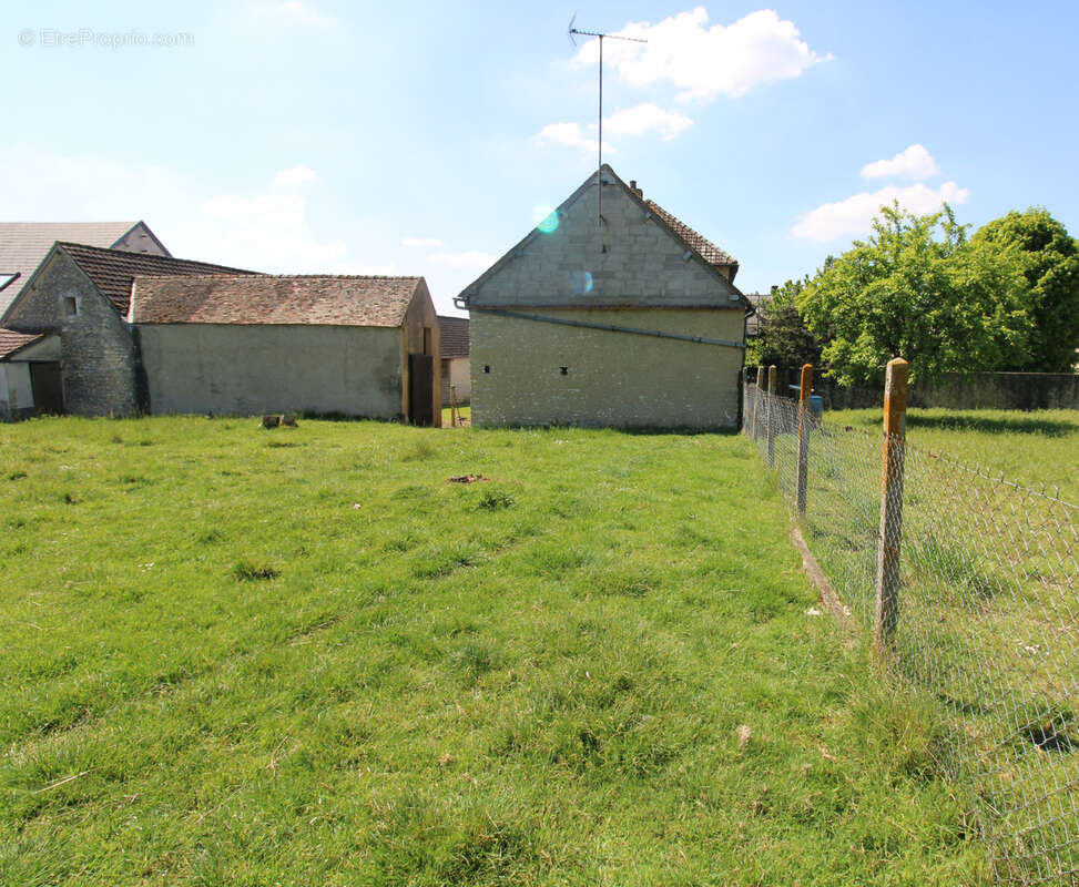 Dpt Eure (27) à vendre proche Pacy sur Eure maison 132 m2 sur terrain de 10600 m2 - photo 3