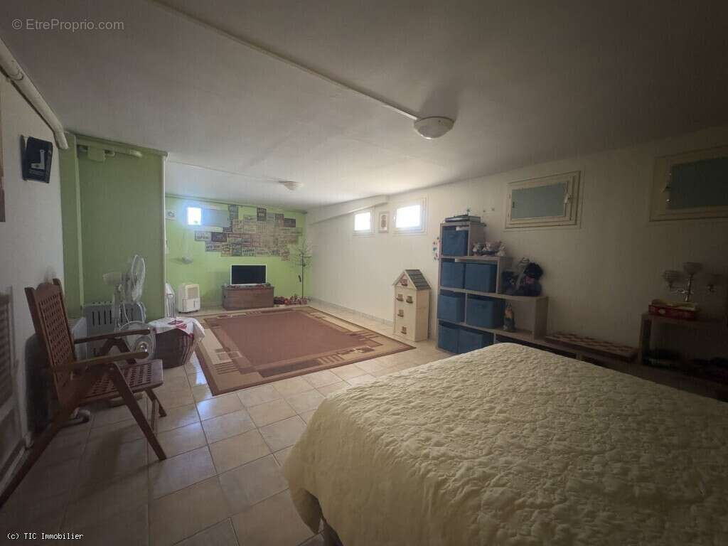 Maison à TONNAY-BOUTONNE
