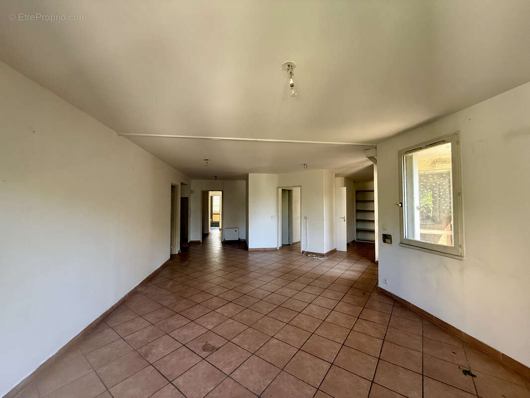 Appartement de type 5 de 138m2 - photo 3
