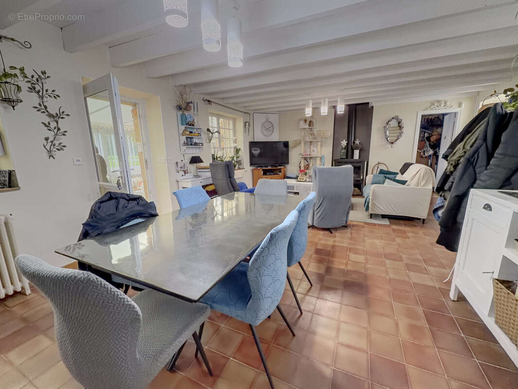Maison à GUENIN
