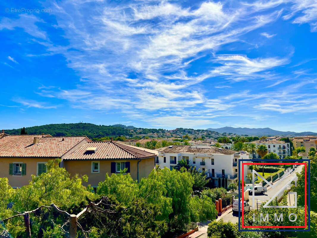Appartement à SANARY-SUR-MER