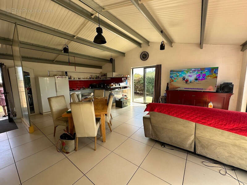 Maison à SAINT-MARTIN-DE-RIBERAC