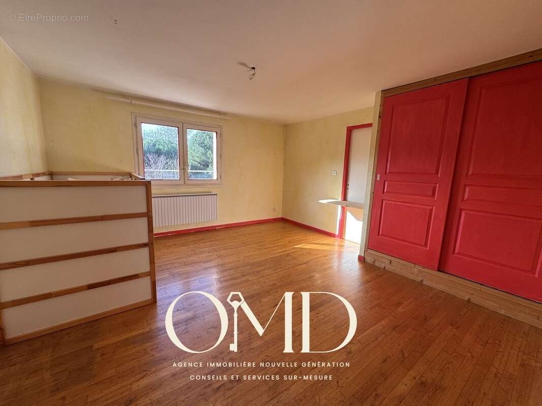 Maison à MONTESQUIEU-VOLVESTRE