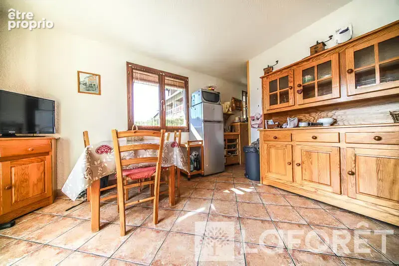 ** appartement type 2  - embrun - 2pièces  + cave - photo 7