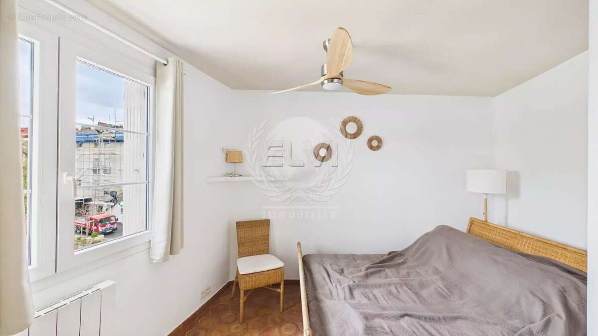 Appartement à GRIMAUD