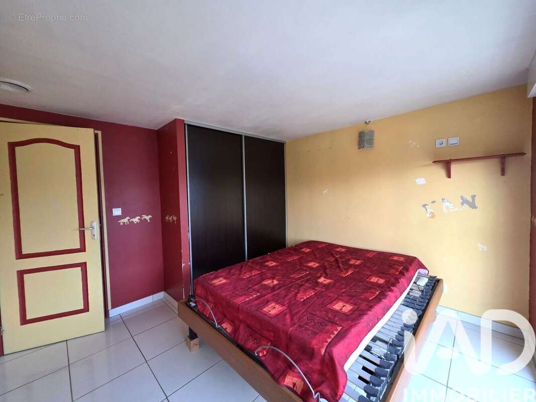 Photo 7 - Maison à SAINT-HILAIRE-DE-CHALEONS