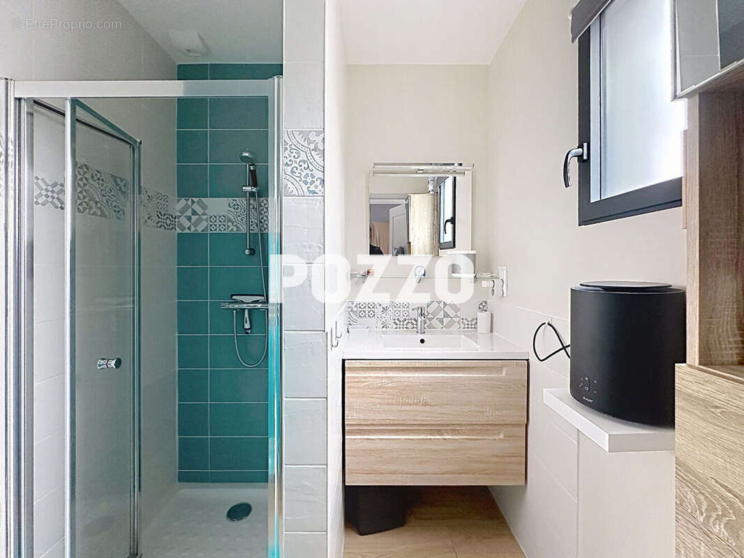 A vendre - Ducey Les Chéris - Maison 6 pièce(s) 106 m² - PLAIN PIED - photo 12