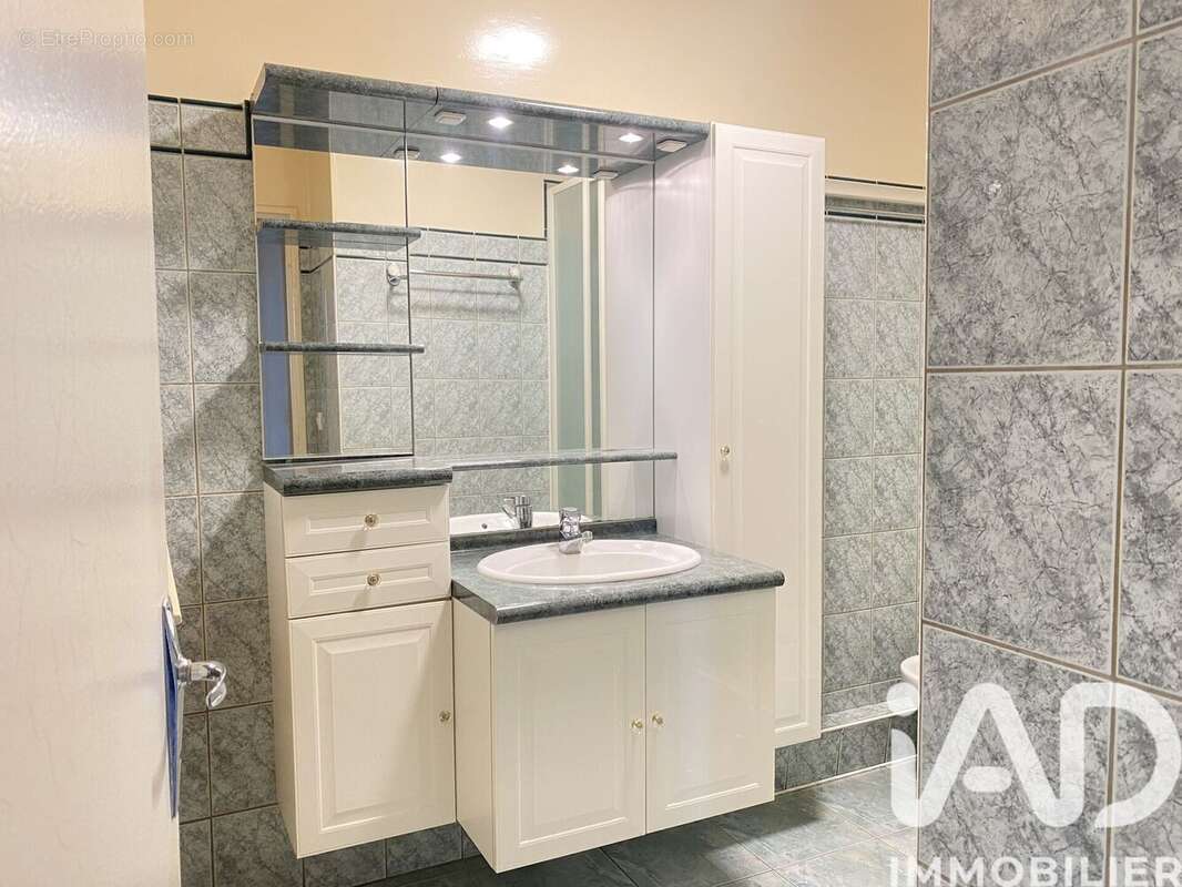 Photo 8 - Appartement à CHILLY-MAZARIN