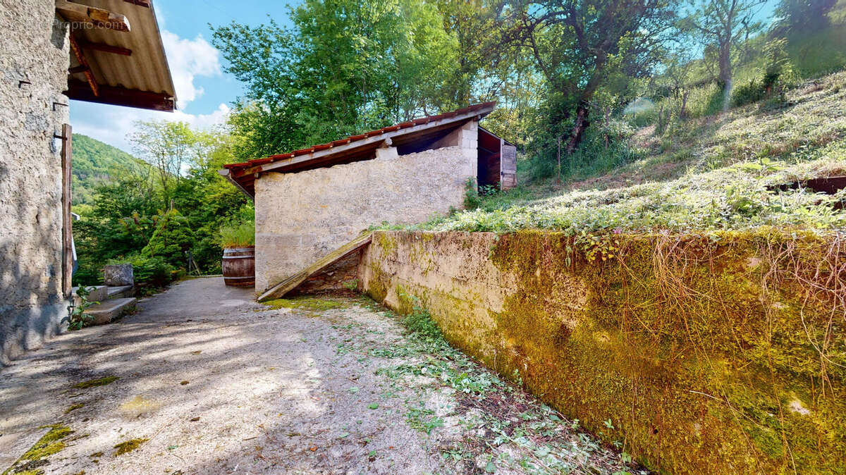 Maison à SAINT-RAMBERT-EN-BUGEY
