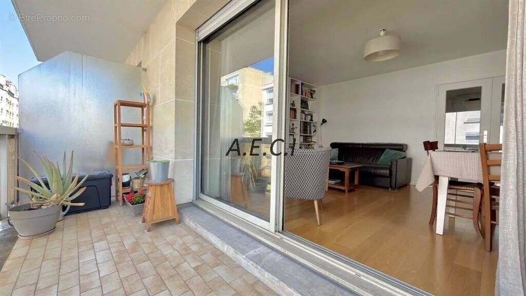 Appartement à ASNIERES-SUR-SEINE