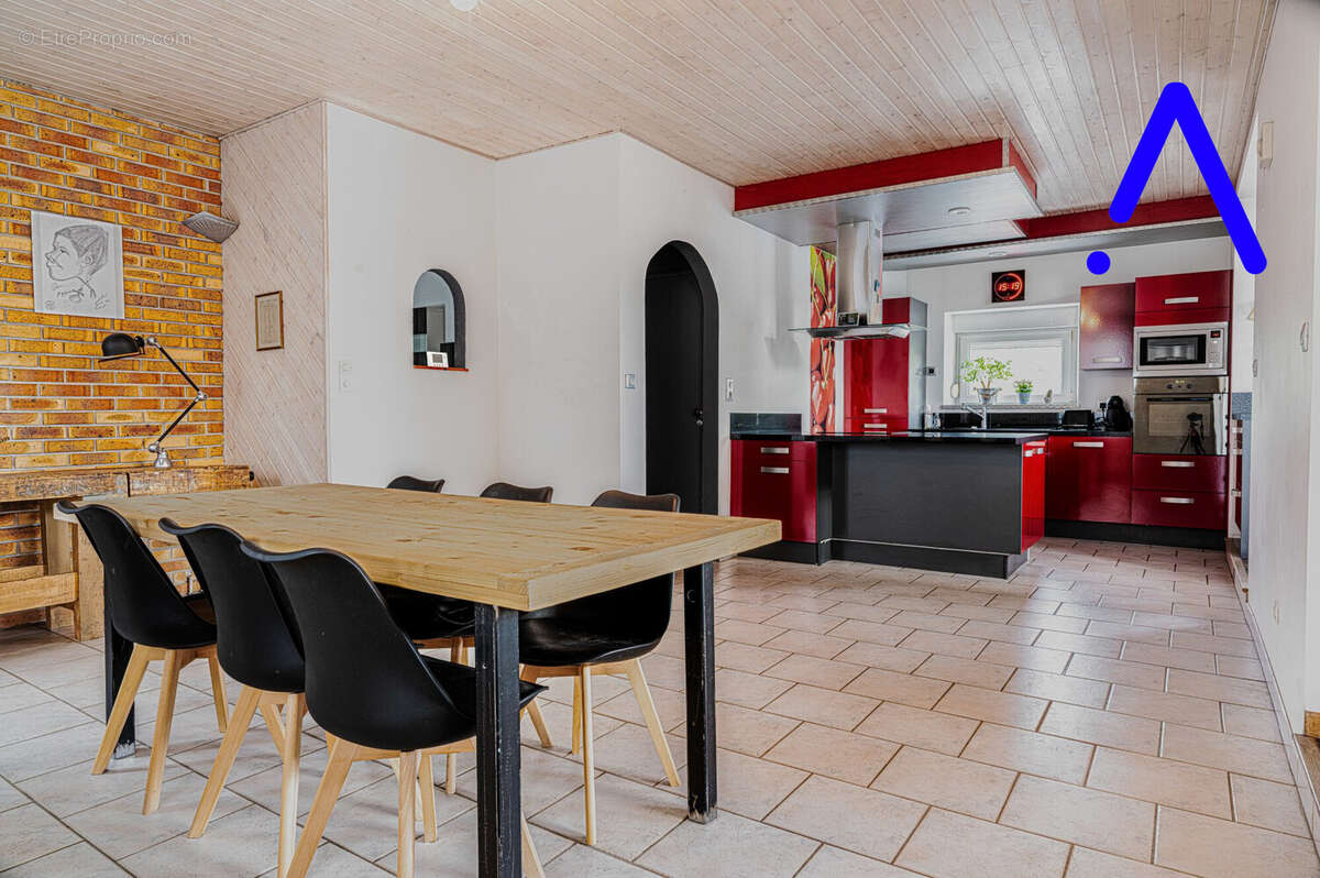 Maison 165 m² à Moyenmoutier  - photo 2