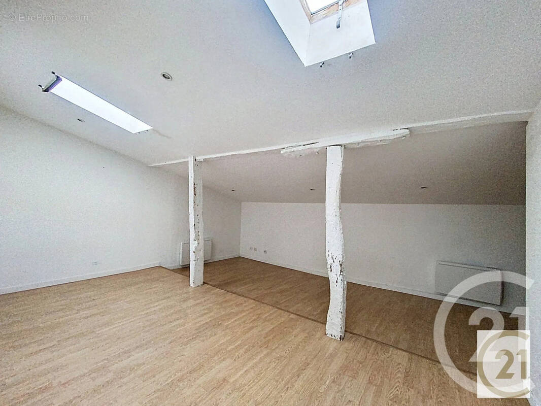 Appartement à VILLENOUVELLE