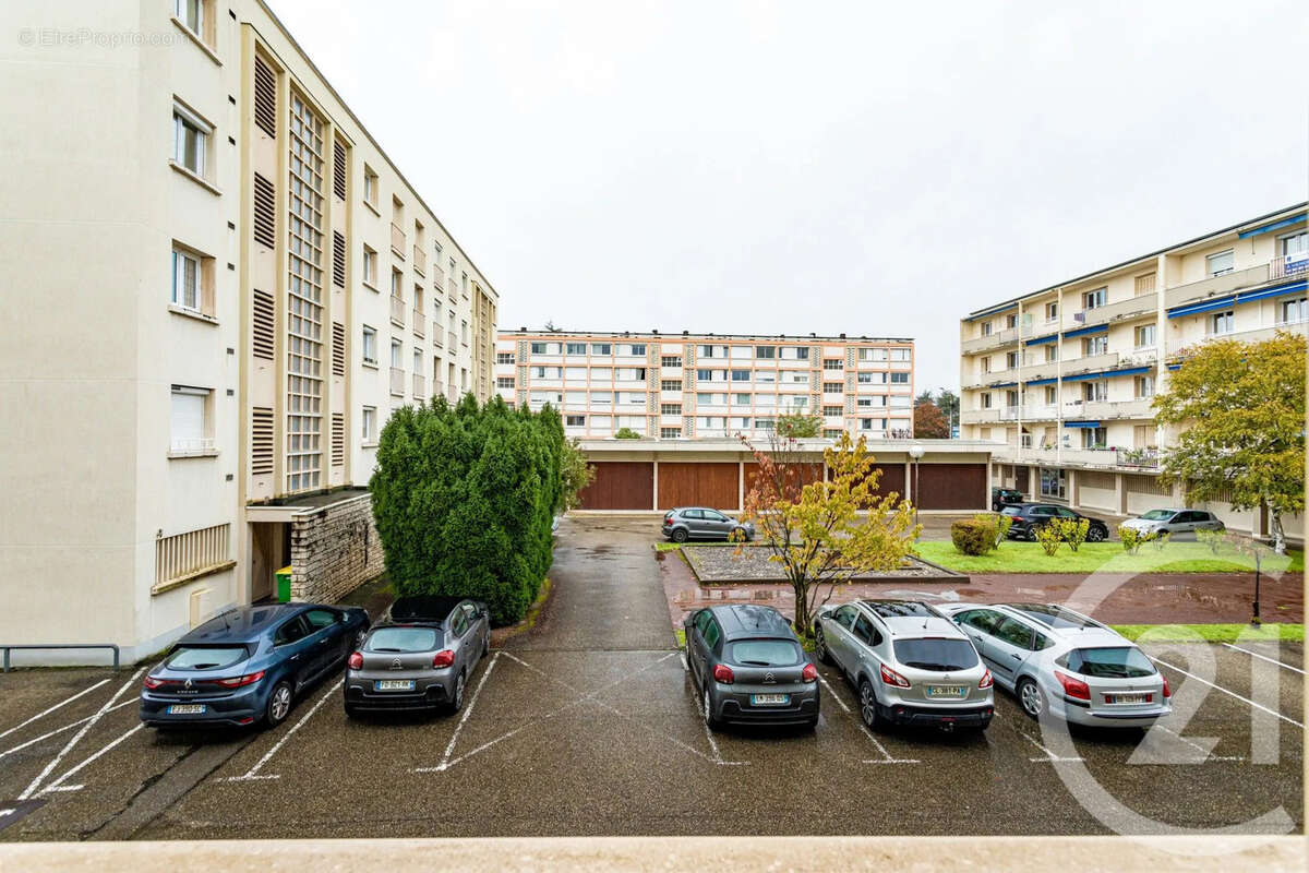 Appartement à EYBENS