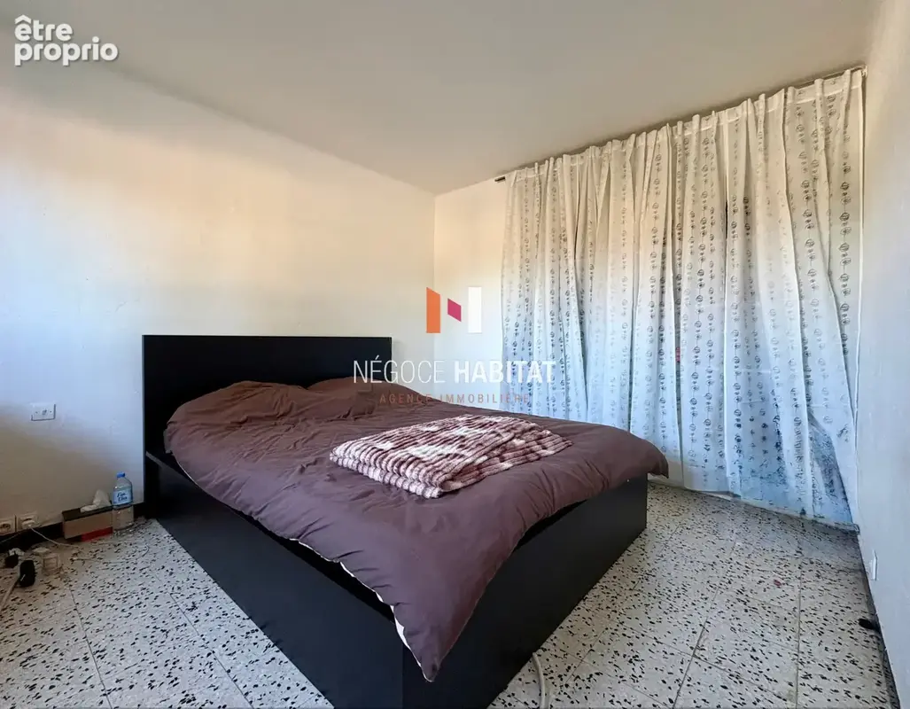 Immeuble 3 appartements avec jardin et parkings - Fabrègues, terrain de 429 m2 - photo 8