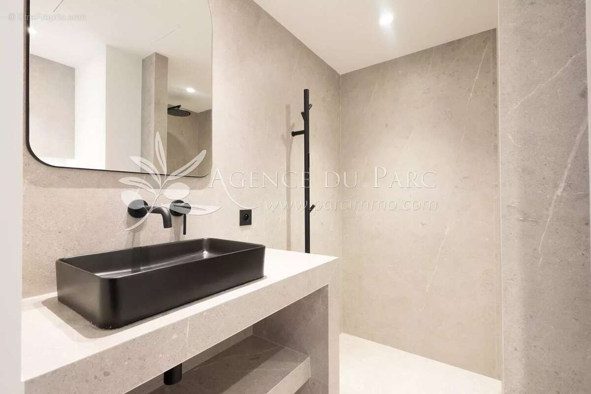 Villa de charme 216 m2+ 199 m2 de possibilité d’agrandissement - photo 23