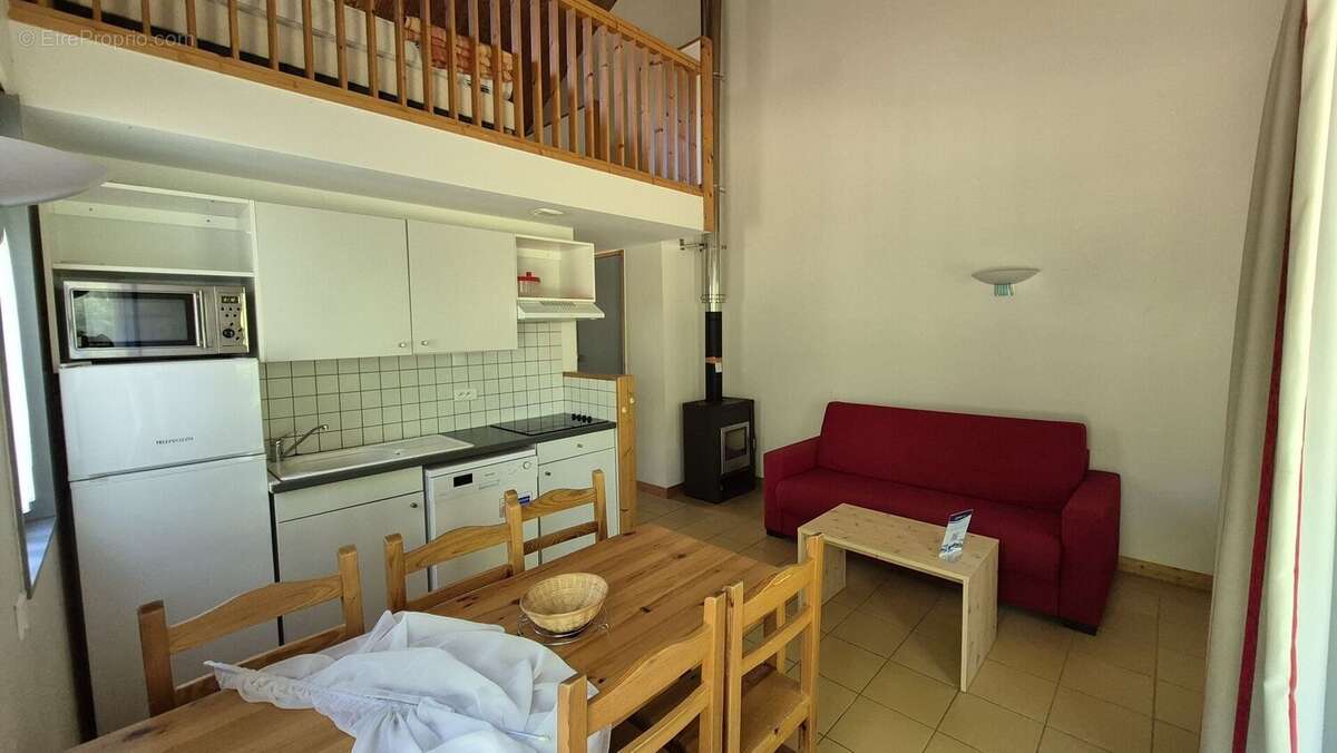 Maison 45 m² à Nontron  - photo 4