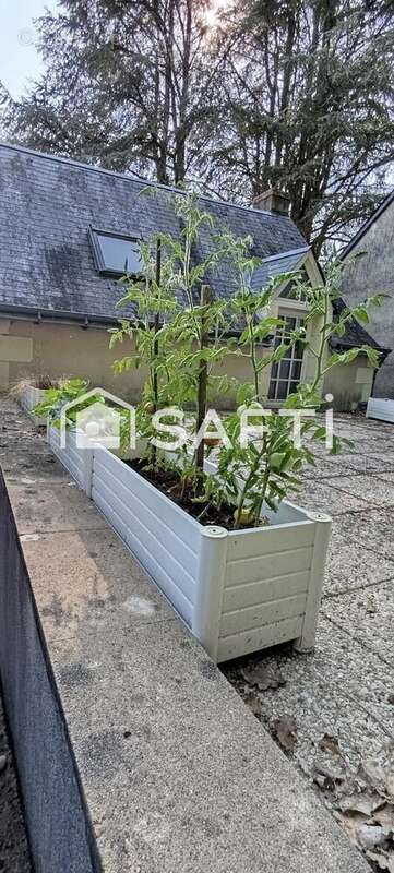 Maison 64 m² à Villaines-Les-Rochers  - photo 4