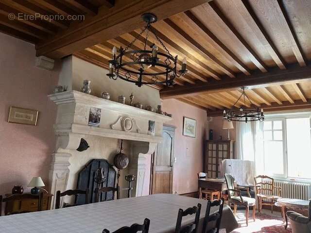 Maison à BLIGNY-LE-SEC