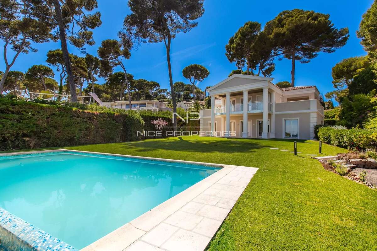 Maison à ANTIBES